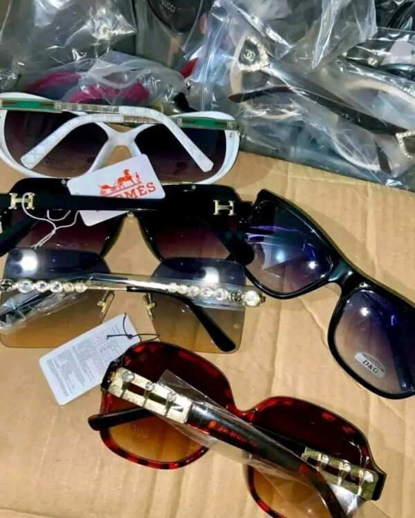 Wholesale Shades – Genuine Unisex, Mixed Sizes – 450 Pieces per Box